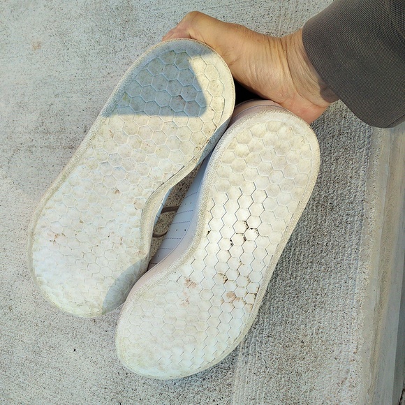 Adidas Gazelle white leather runners - Picture 5 of 9